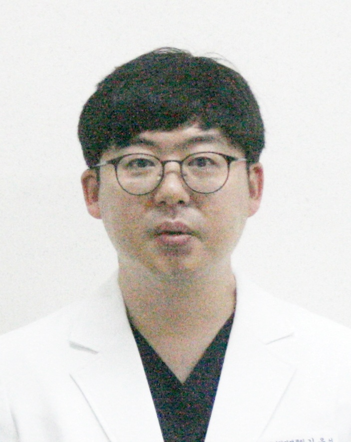 김우성원장_533424.jpg